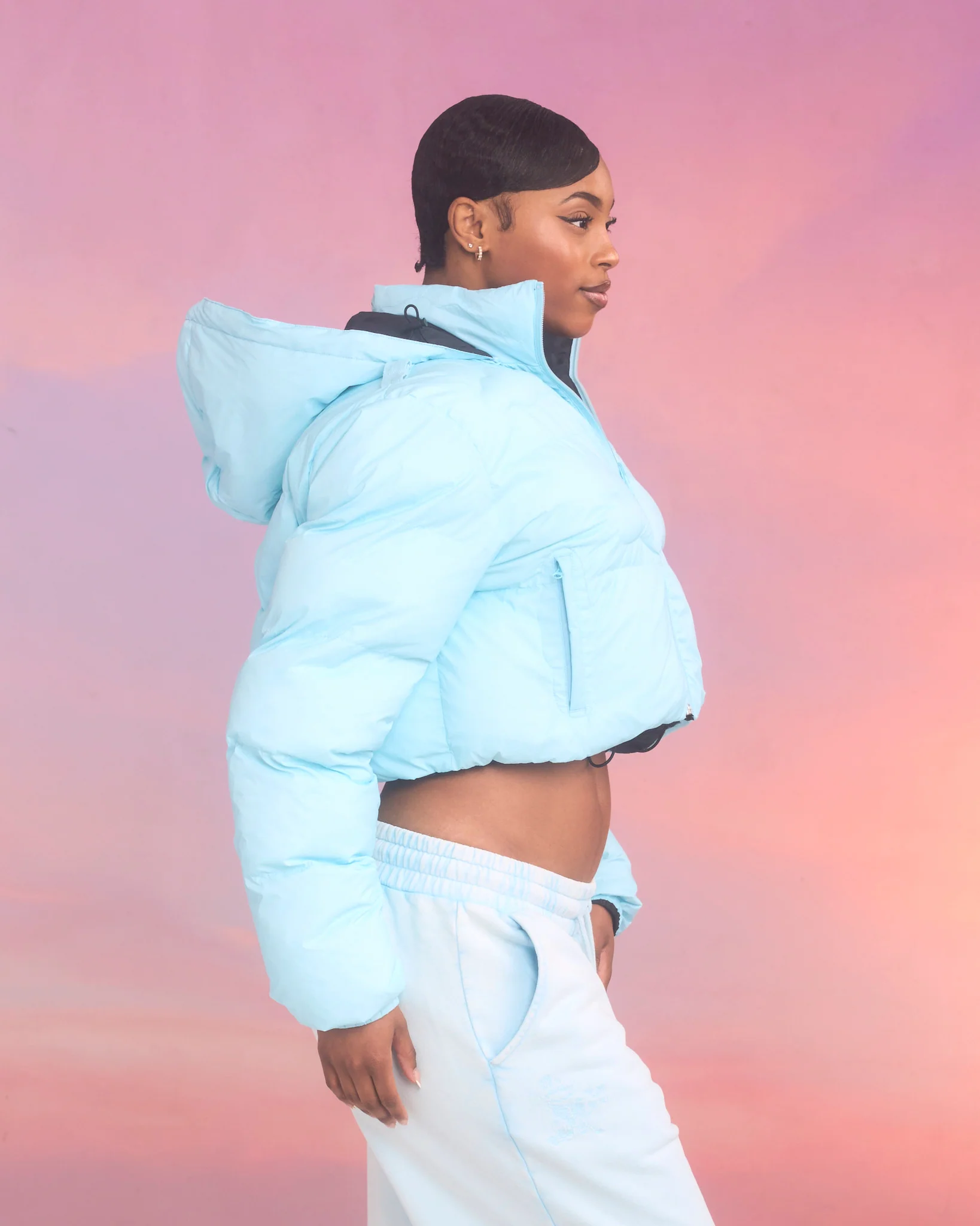 Reversible Cloud Cropped Puffer Jacket - Image 5