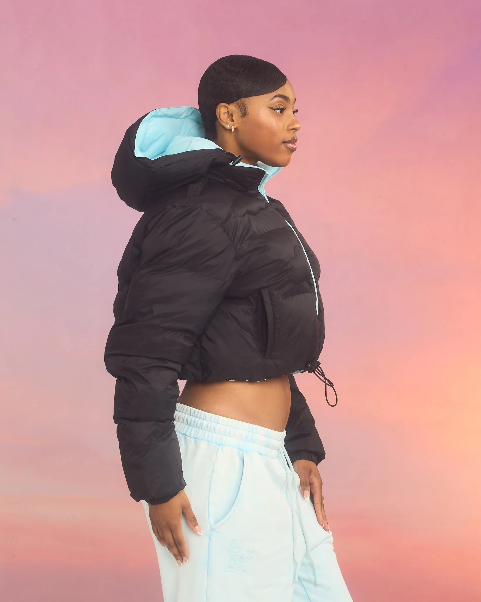 Reversible Cloud Cropped Puffer Jacket - Image 6