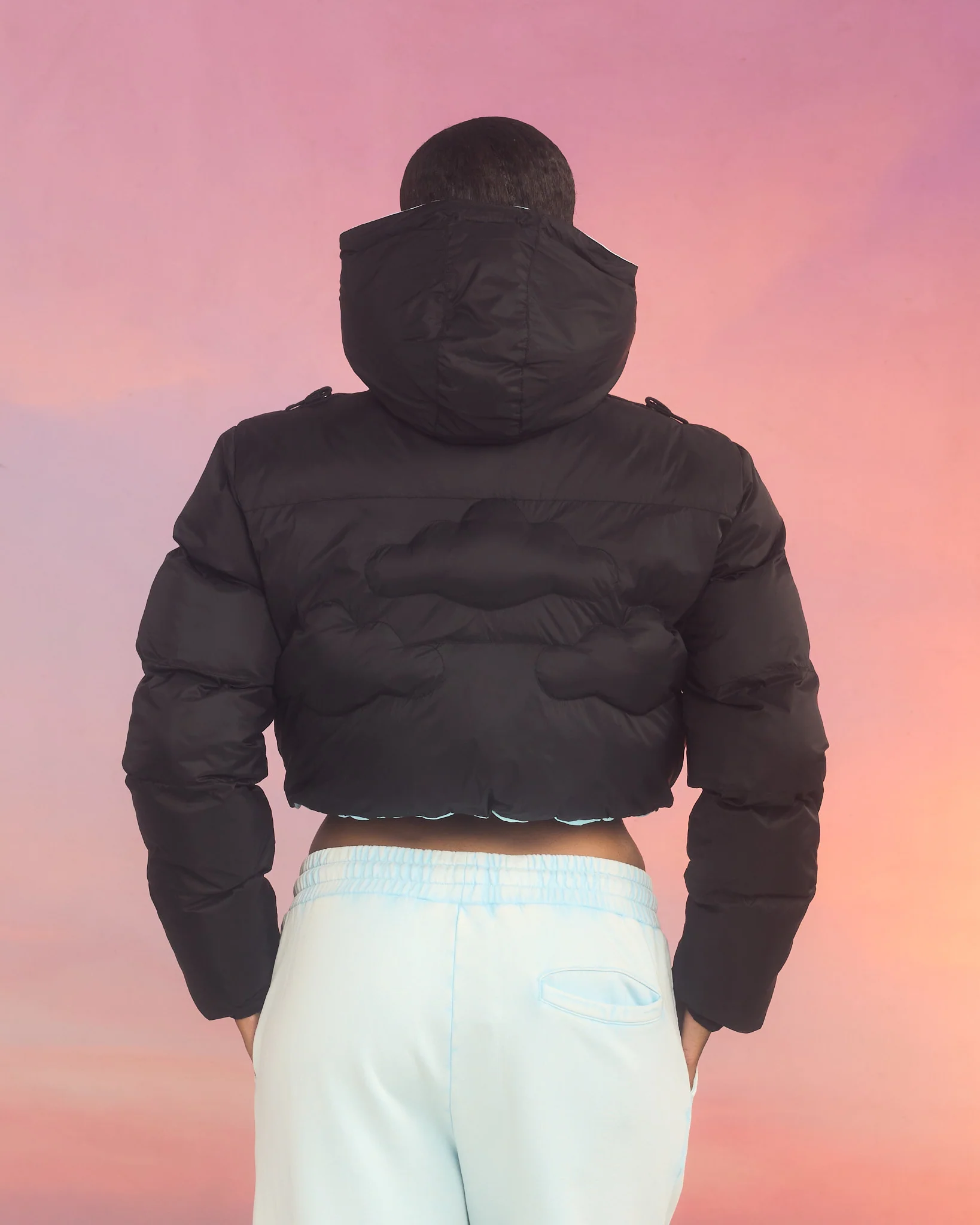Reversible Cloud Cropped Puffer Jacket - Image 9